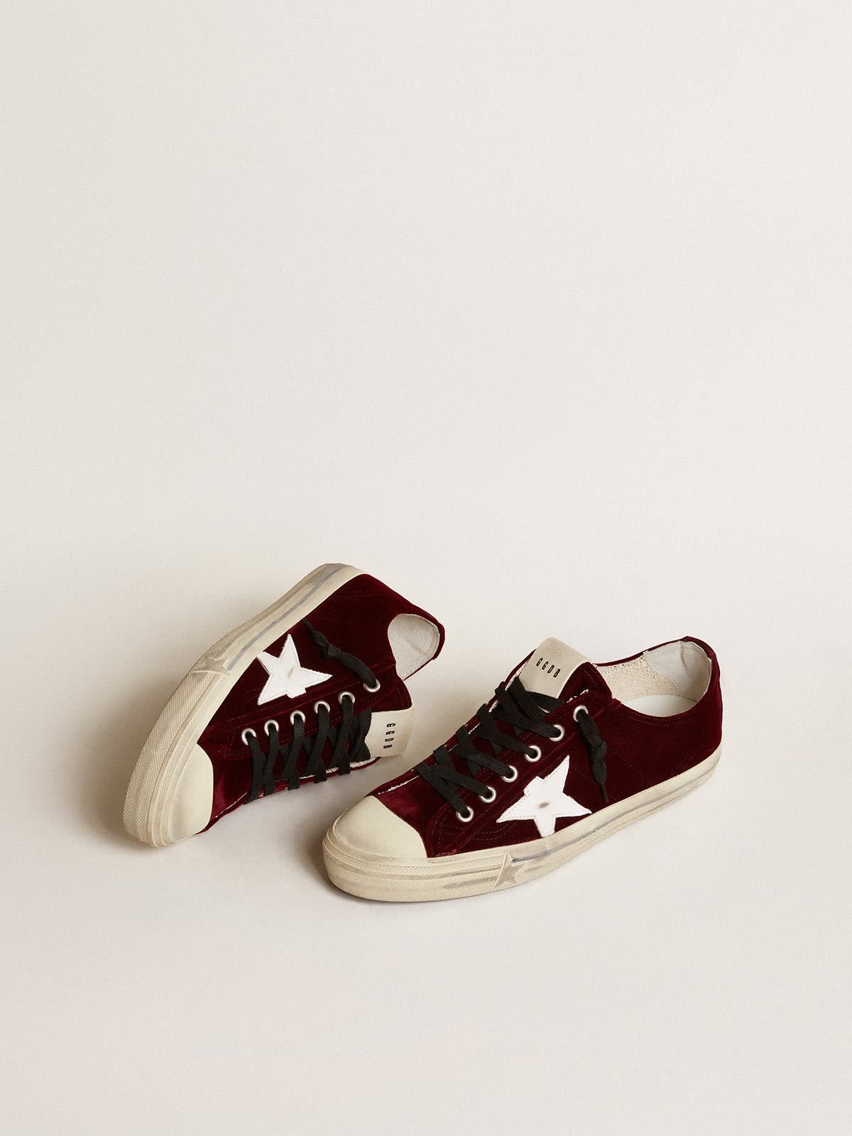 V-Star LTD pour homme en velours bordeaux avec étoile en cuir blanc